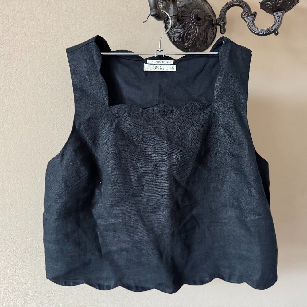 Abercrombie & Fitch linen scallop edge top